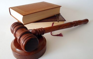 Нотариальное обеспечение доказательств в уголовном процессе в 2026 году: возможности защиты и распространённые ошибки